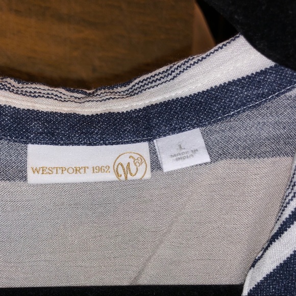 button down blouse - Picture 3 of 3